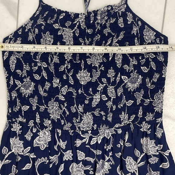 Reitmans Signature Sundress Ruched Bodice Criss Cross Cami Straps Pleated Size M - Picture 10 of 15